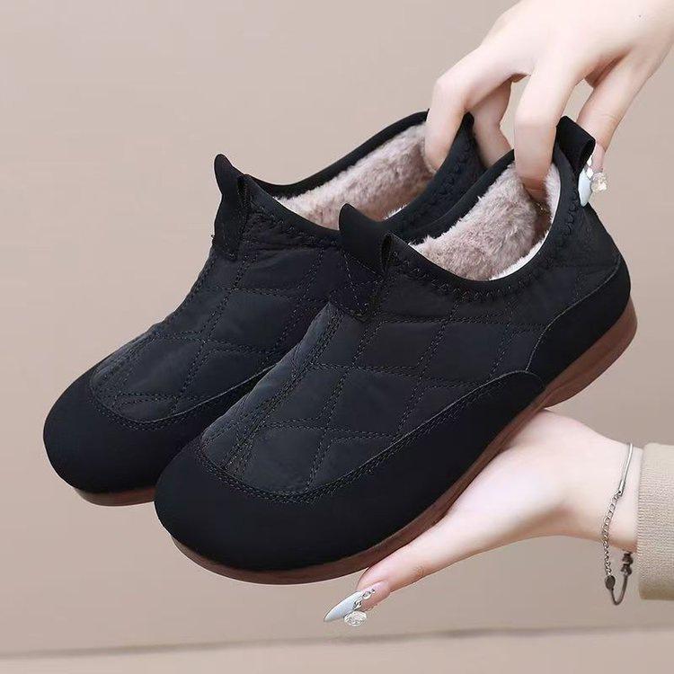 2025 Winter New Velvet Soft-soled Beanie Shoes Women's Fashion Warm Shoes Lazy One-pedal Casual Fluffy Cotton Shoes