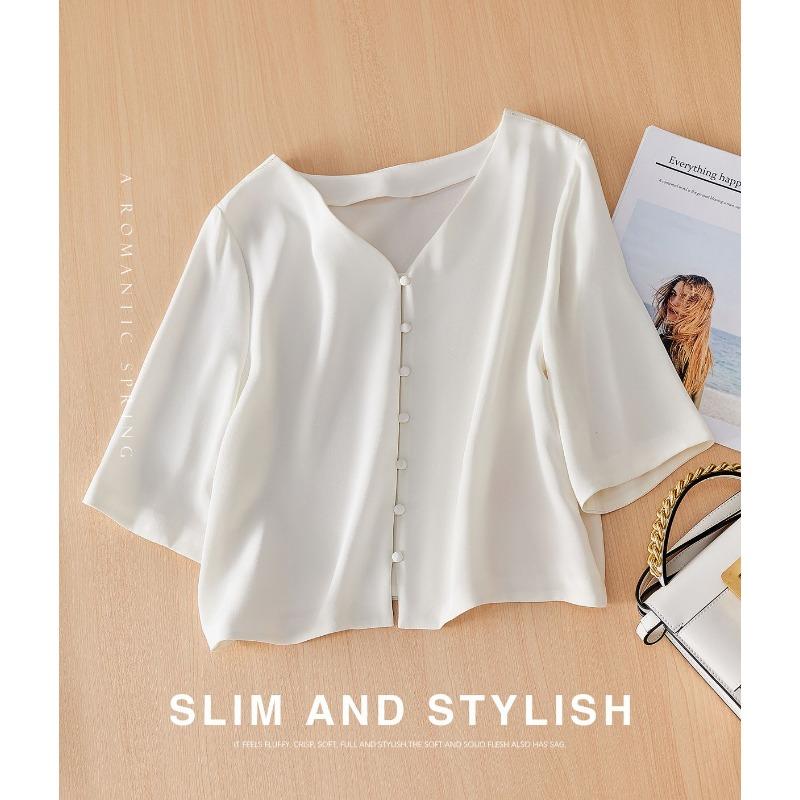 French Light Mature Top for Women Summer New V-neck Shirt Foreign Short Style