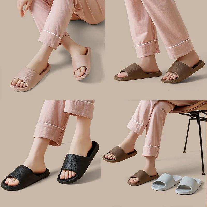 Weiche Sohle Wolken-Hausschuhe Dicke Plattform Indoor Outdoor Strandsandalen Sommer EVA Rutschfeste Flip-Flops Bequeme Herren-Hausschuhe