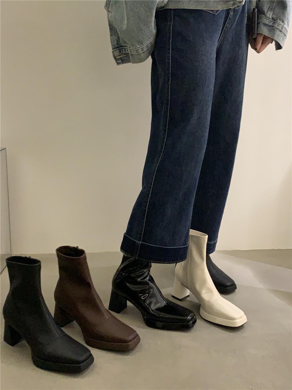 

Премиальные белые короткие ботинки Chelsea, ботинки Martin на высоком каблуке, французские босоножки Bare 2025, женские облегающие ботинки из флиса на осень и лето 39