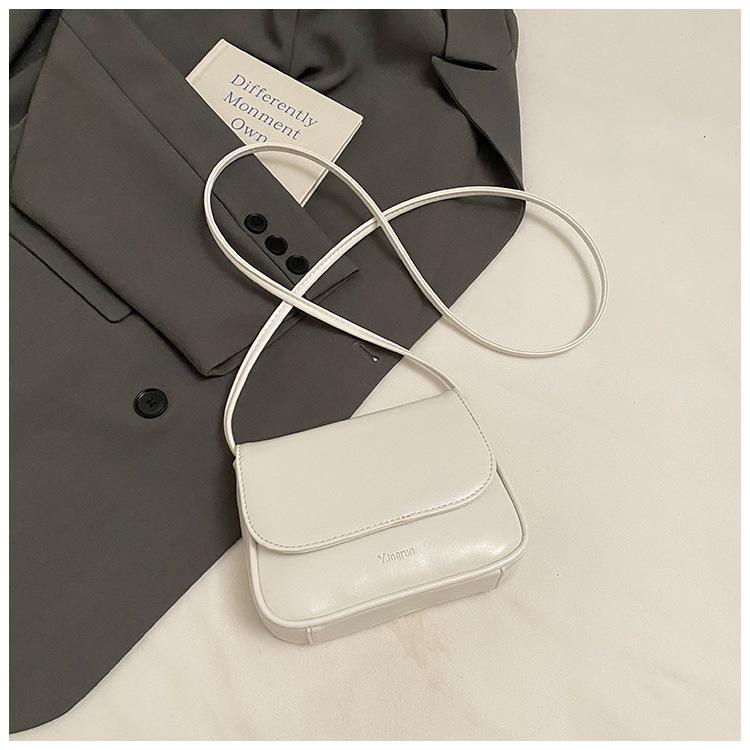 

Fashion versatile messenger bag Korean version 2025 summer new women s bag high-end niche design letter small square bag