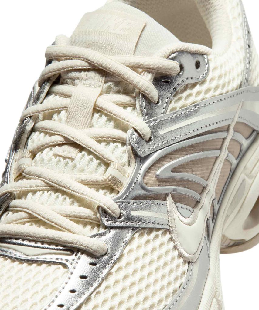 Nike Air Max Moto 2K W - Pale Ivory:Metallic Silver:Light Orewood Brown:Sail / Hq2056-108
