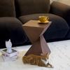 Geometrische Driehoek Salontafel - Moderne Asymmetrische Bijzettafel voor Kleine Woonkamer, Hoek Accent, Stapelbare Set met Vierkante Tafel