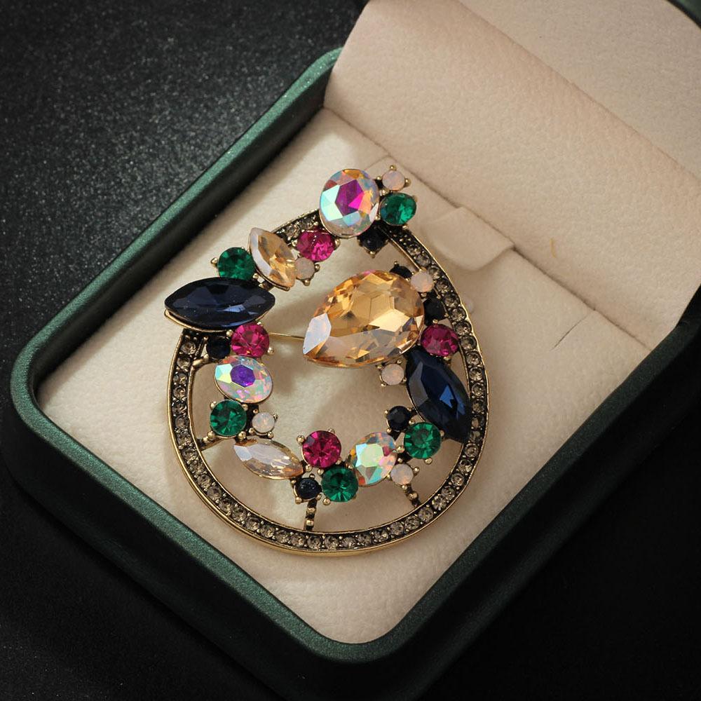 SKEDS Women Girls Luxury High-end Flower Crystal Brooches Pin Elegant Lady Classic Exquisite Rhinestone Shiny Decoration Badges