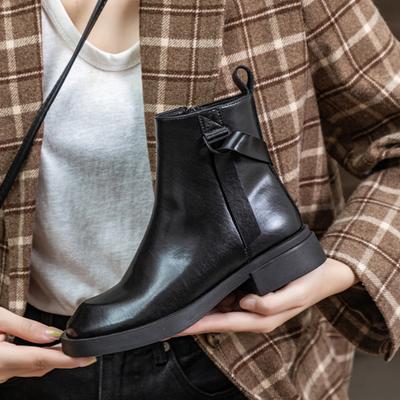 Stivali da moto invernali in vera pelle per donna punta rotonda suola spessa stivaletti Chelsea elastici slip-on caldi con interno in peluche scarpe da donna