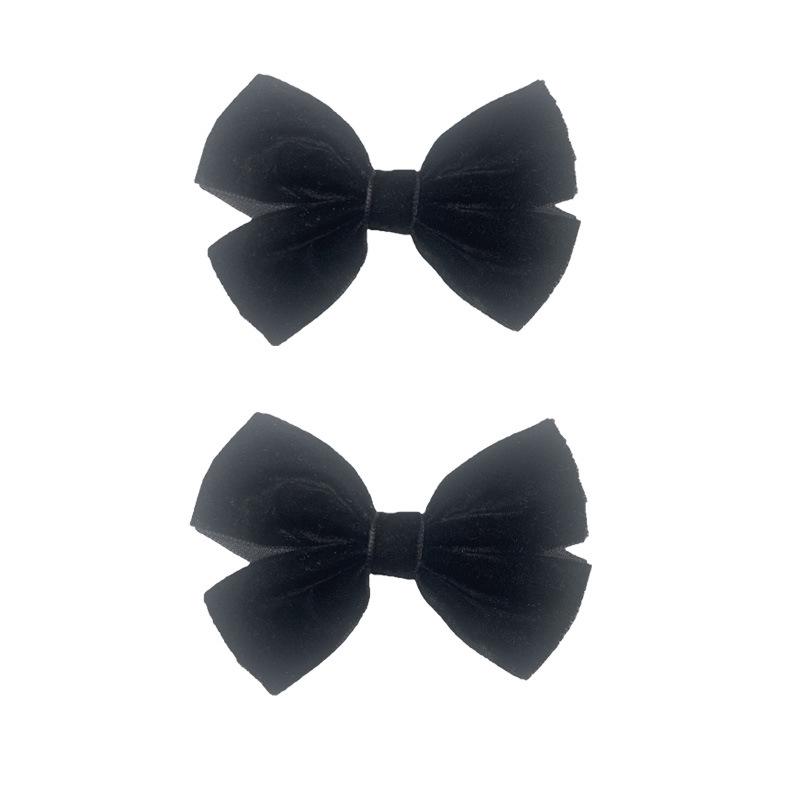 Retro Velvet Bow Hair Clip - Elegant Velvet Fabric Accessory for Girls