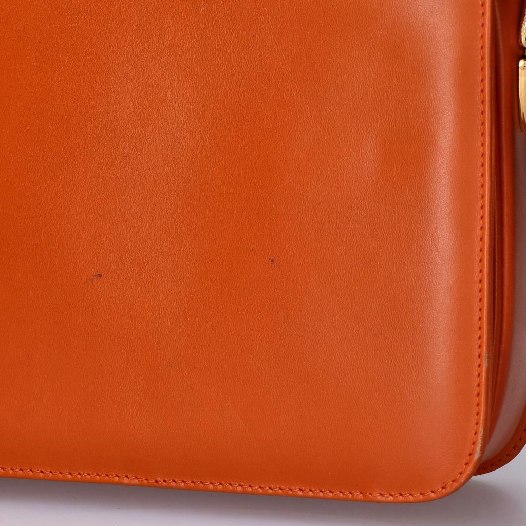 GIANFRANCO LOTTI leather Shoulder bag OrangeUsed