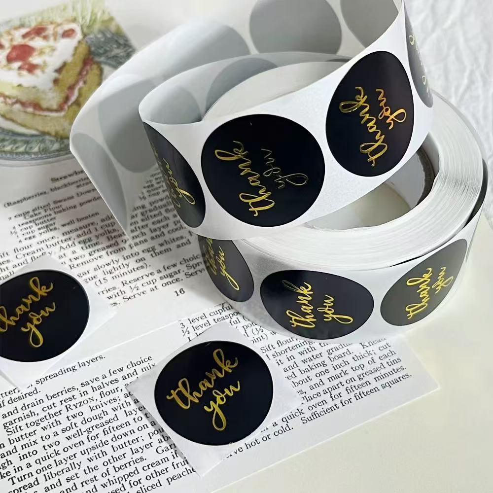 500 Gold Foil Thank You Stickers, Gift Packaging Seals, Handmade Baking Labels, Envelope Decorations (Roll of 500 Sheets).