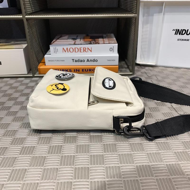 Мужская маленькая сумка через плечо — фото 15