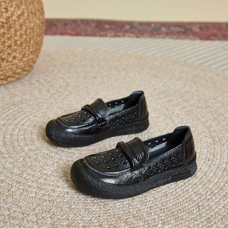 The First Layer of Cowhide Summer Hollow Leather Women's Soft Sole Non-slip Hole Casual Shoes