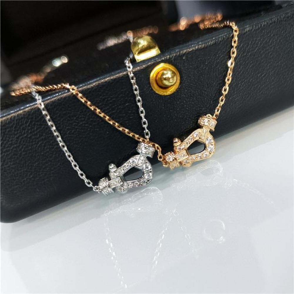 Horseshoe Necklace Thick-plated 18K Gold Neck Chain, Mini Small Half-diamond Full Diamond Pendant Collarbone Chain for Women