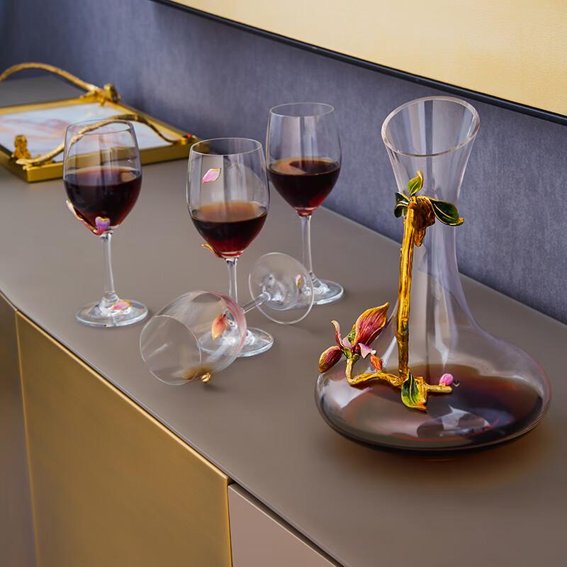 

RRO Jade Flower & Jade Branch 5-Piece Decanter & Wine Glass Set