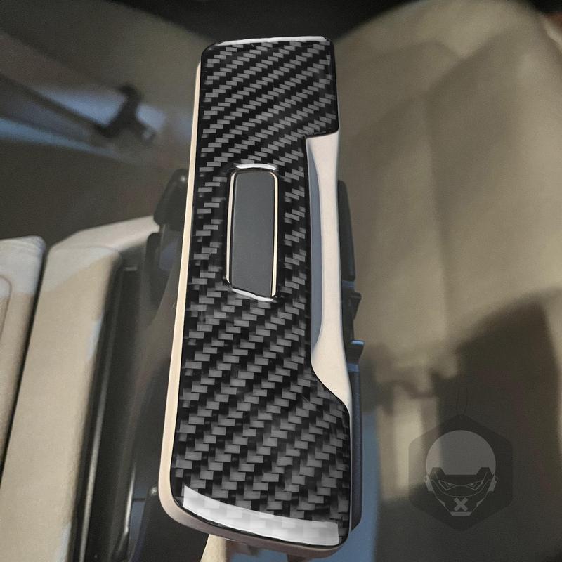 For BMW 7 Series F01 F02 2009-2014 Carbon Fiber Rear Water Cup Holder Switch Panel Trim Cover Car Interior Accessories Sticker