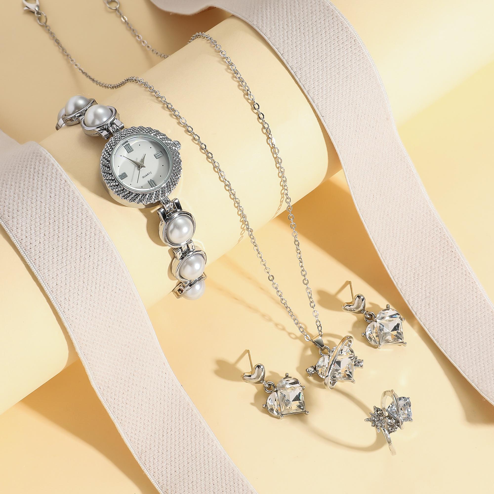 

Women s simple fashion diamond point dial pearl steel band quartz watch + love heart jewel bracelet set 5pcs/set серебряный