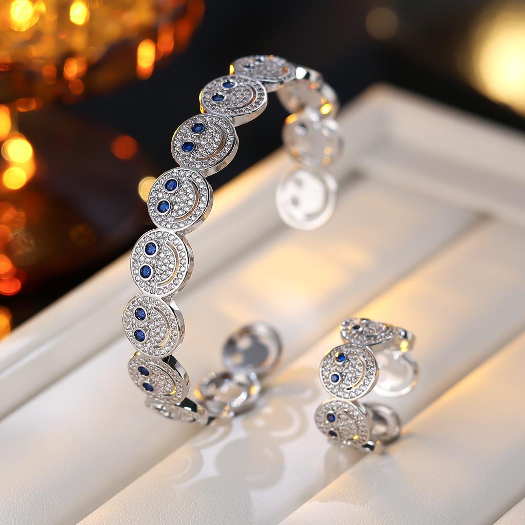 Women Smile Face Bracelet Ring Set Fashion Minimalist Zircon Jewelry Perfect For Party Gathering Wear