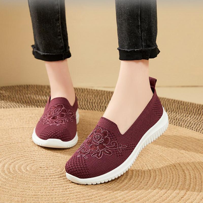 Women's Fashion Vulcanised Trainers Round Toe Breathable Flower Mesh Casual Flat Slip-On Women's Casual Vulcanised Shoes