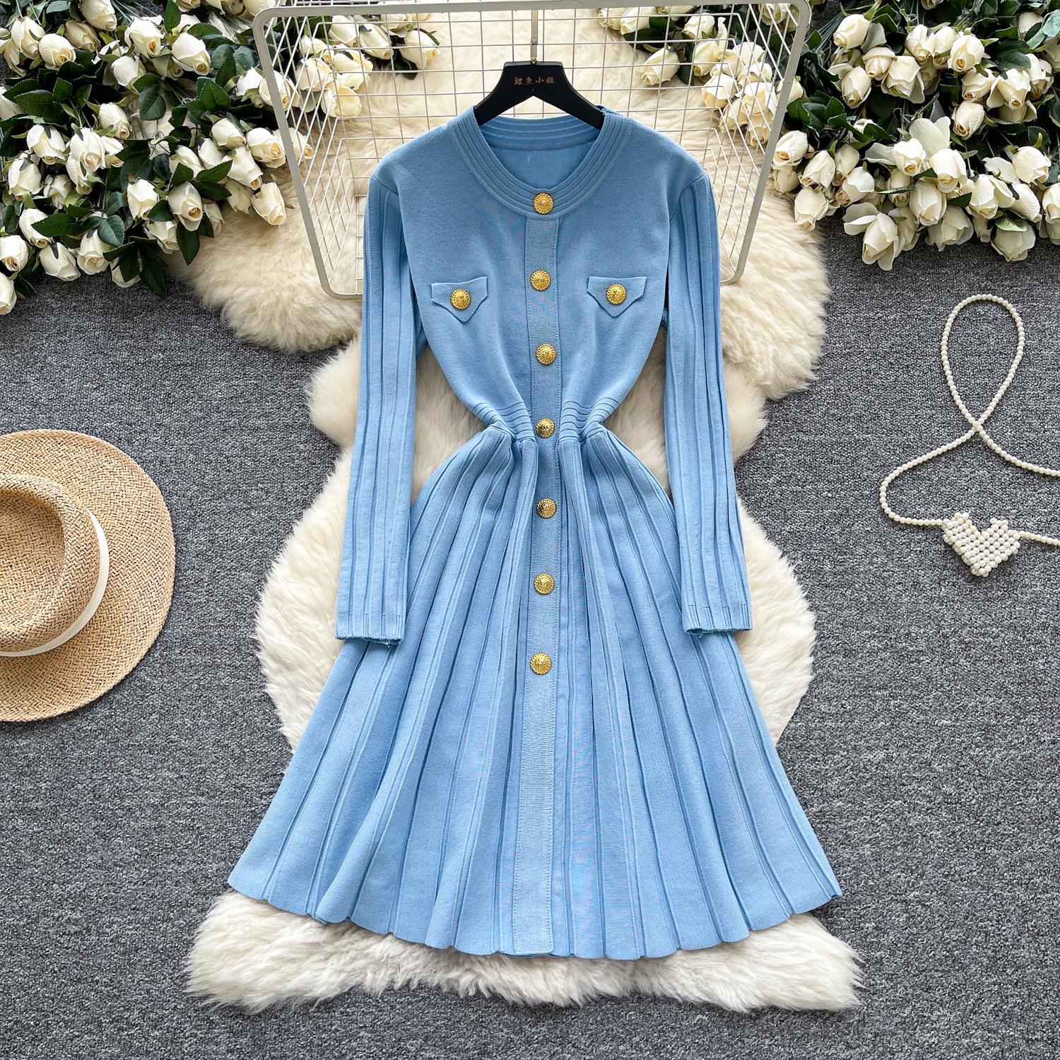 

Autumn Winter High Waist Knitted Umbrella A-line Dresses New Buttons O-neck Long Sleeve Loose Sweater Dress Female One Size світло-синій колір