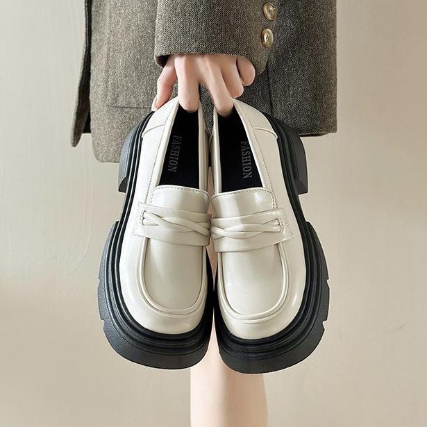 Женские лоферы на платформе в черном британском стиле 2025 ВеснаОсень Увеличивающие рост Натуральная кожа Слипоны Туфли JK 38 3880₽