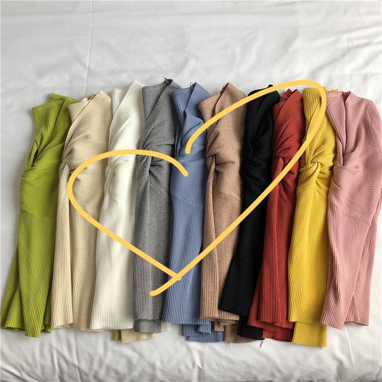 Stylish Women's V-Neck Long Sleeve Knit Top, Slim Fit T-Shirt for Autumn 2026