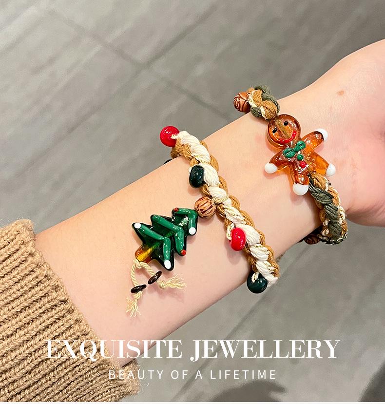 Gingerbread Man Christmas Tree Bracelet: Cute Cartoon Braided Rope for Girls - Retro & Versatile Hand Jewelry