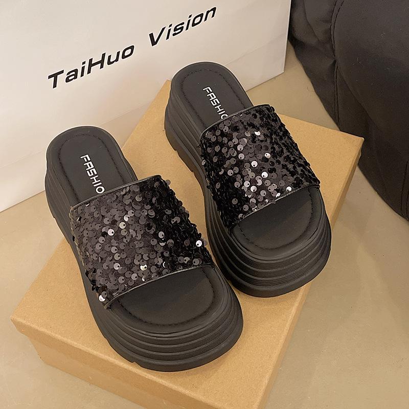 Thick-soled heightening slippers women's summer outer wear 2025 new versatile sequined one-word drag fairy sandals tide