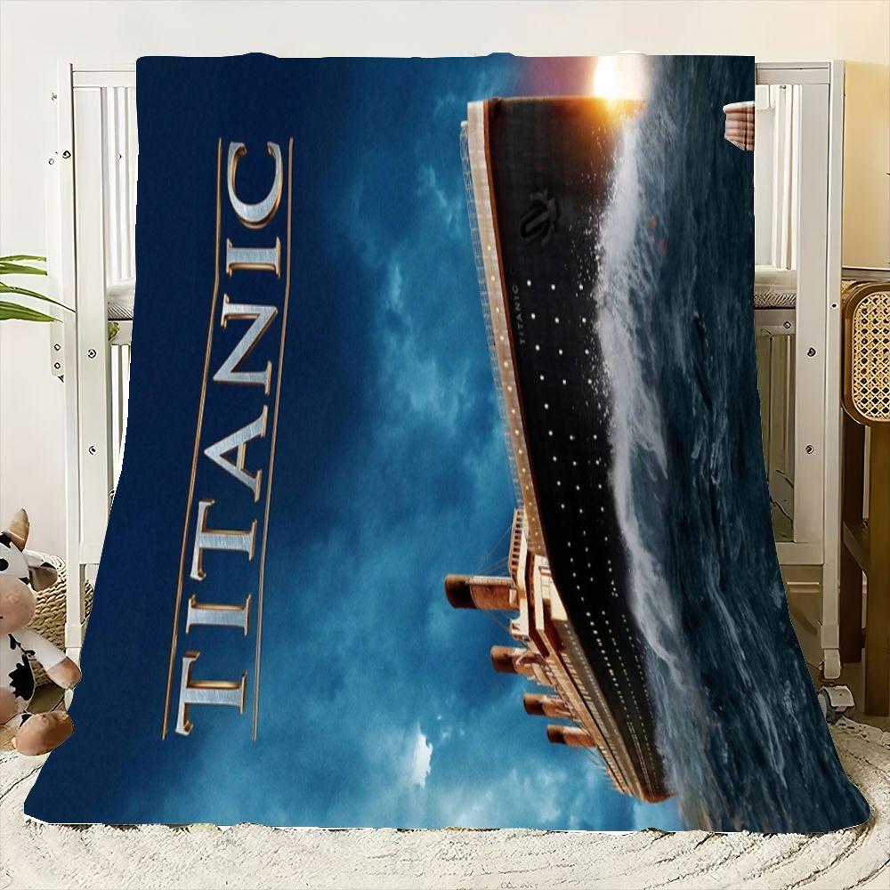 Coperta con Poster del Film Titanic - Lussuosa Morbida Coperta in Pile con Iconico Design della Nave RMS Titanic, Elegante Gradiente Oro e Blu