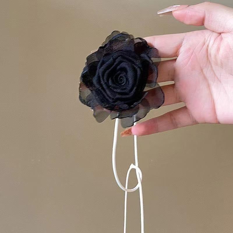 Black and White Flower Necklace Rose Choker Neck Flower Neckband Necklace Female Neck Collar Camellia Clavicle Chain