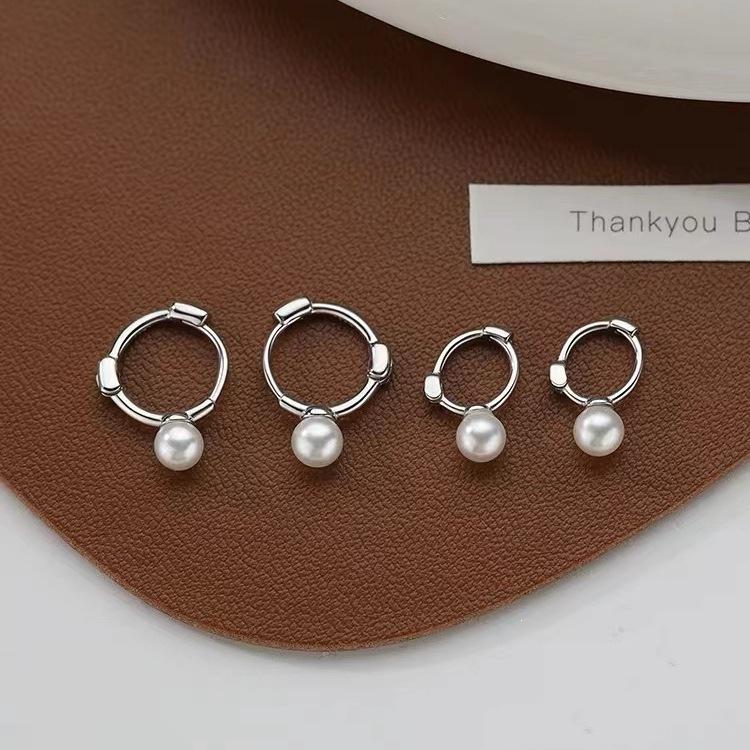 2024 New High-End Pearl Stud Earrings: 925 Sterling Silver Light Luxury for Women