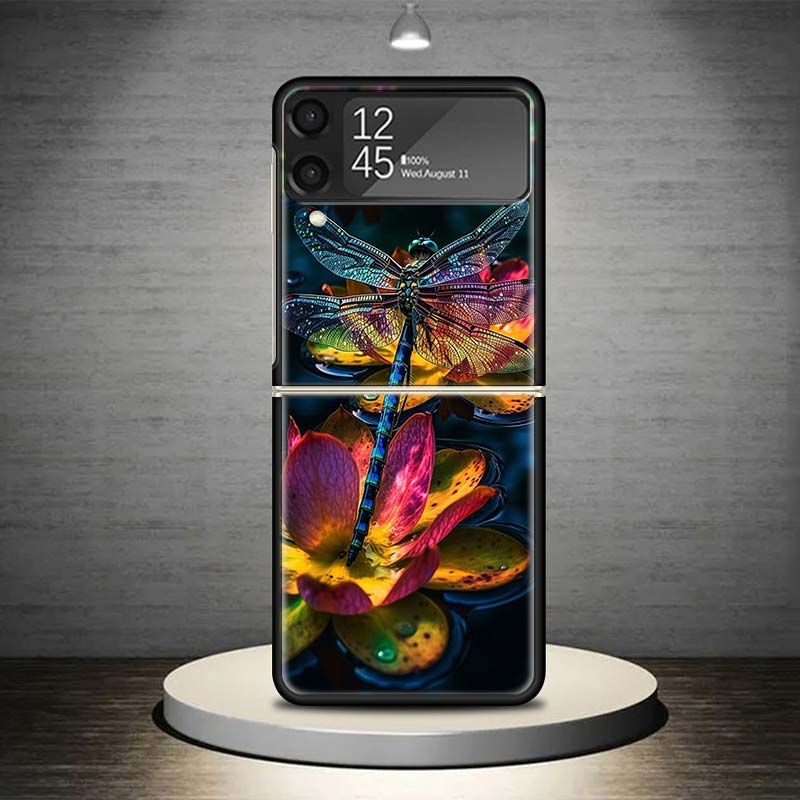 Beautiful Dragonfly Enthusiasts Phone Case For Samsung Galaxy Z Flip 7 6 5 4 3 5G Shockproof Cover Z Flip7 Flip6 ZFlip5 Flip3 Fl
