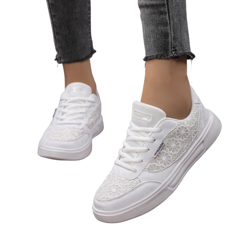 Lace Mesh Flat Shoes Lightweight Breathable Low Top Sneakers with Lace-Up Closure and Rubber Sole for Casual Wear