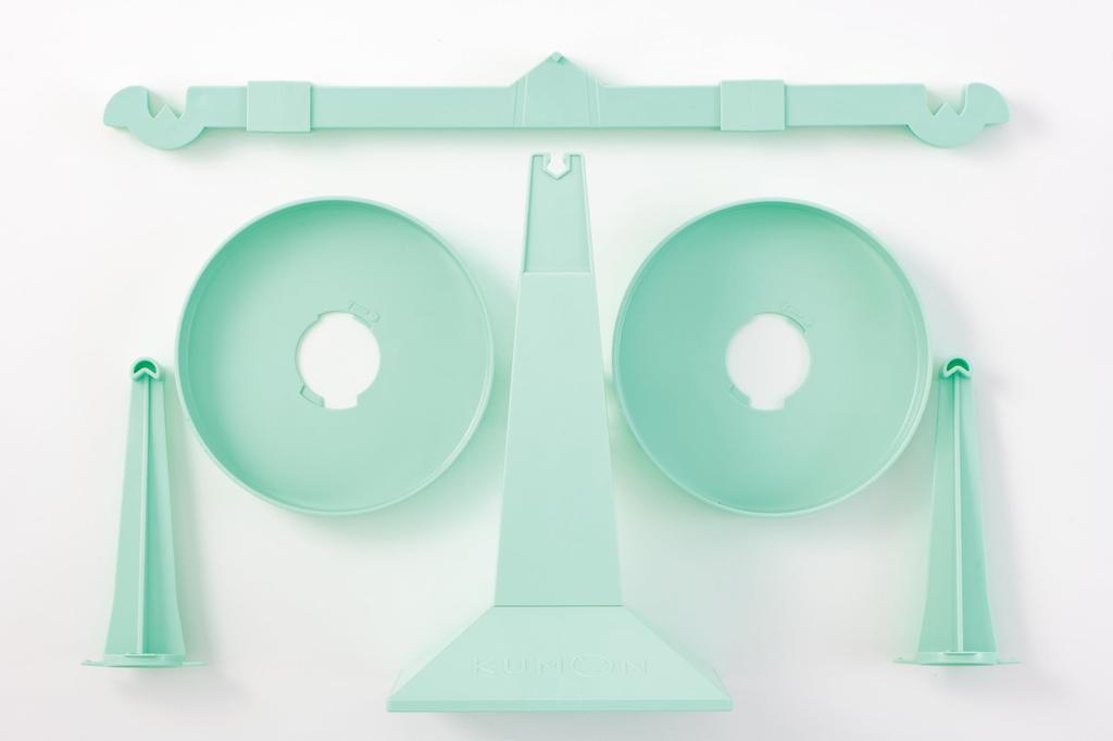 Kumon Publishing Compare Weights and Make Balance Logic Puzzle Arithmetic Balance Problem Junior High School Entrance Exam Logical Thinking KUMON