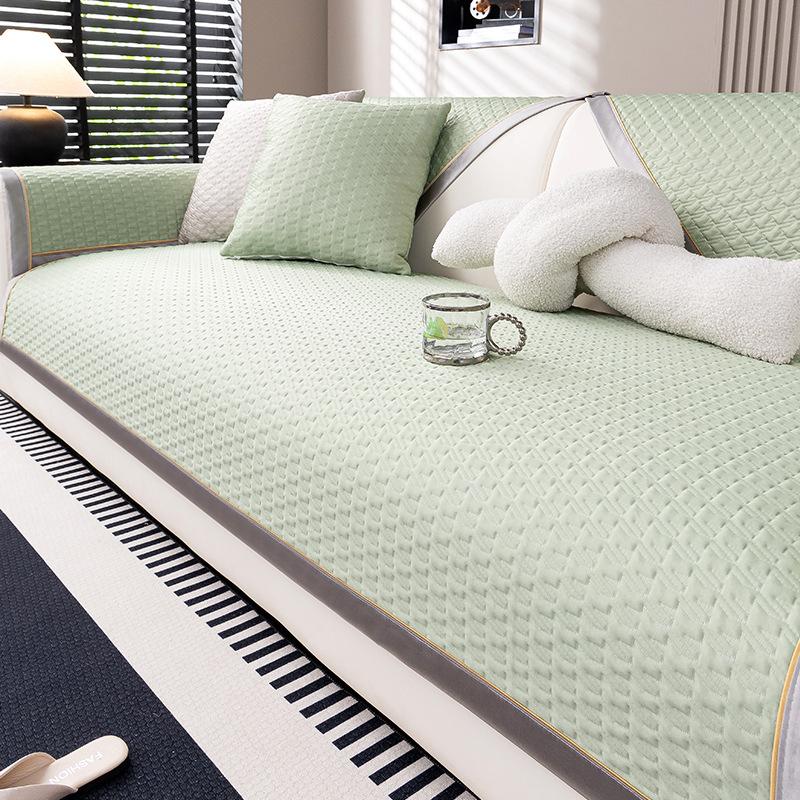 

Новый диванный коврик 2025 года, нескользящая диванная подушка из ледяного шелка, летняя диванная подушка, улучшенная подушка для сиденья прямого ряда 30 * 50 waist pillowcase