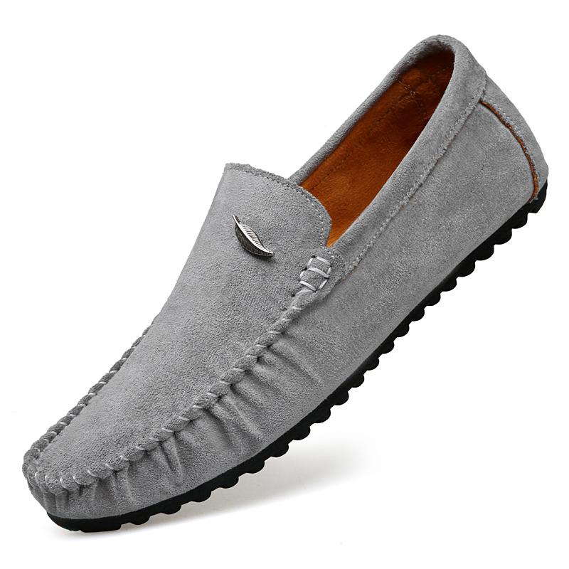 

Модная кожаная мужская классическая обувь лоферы, роскошная новинка 2025 года, повседневная обувь для мужчин, туфли-лодочки, мужские слипоны ручной работы, обувь для вождения, мужские мокасины 46 серый