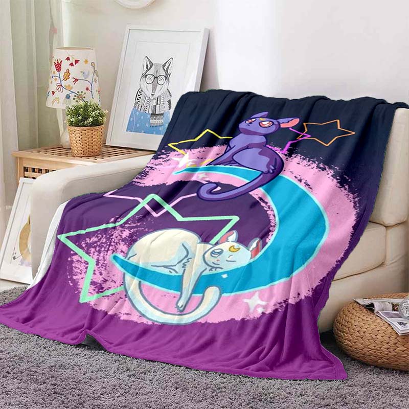 Various styles of Sailor Moon anime character blankets are suitable for use on beds, in bedrooms, on sofas, picnics, and other 1
