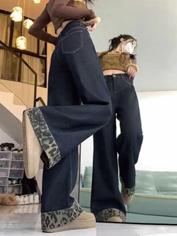 Plus Size Leopard Print Cuffed Jeans for Women - 2025 Spring Collection, Straight Wide-Leg, Trendy Retro Style.