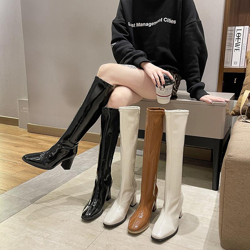 But knee boots women's autumn and winter new patent leather thick heel high heel square head side zipper high knight boots