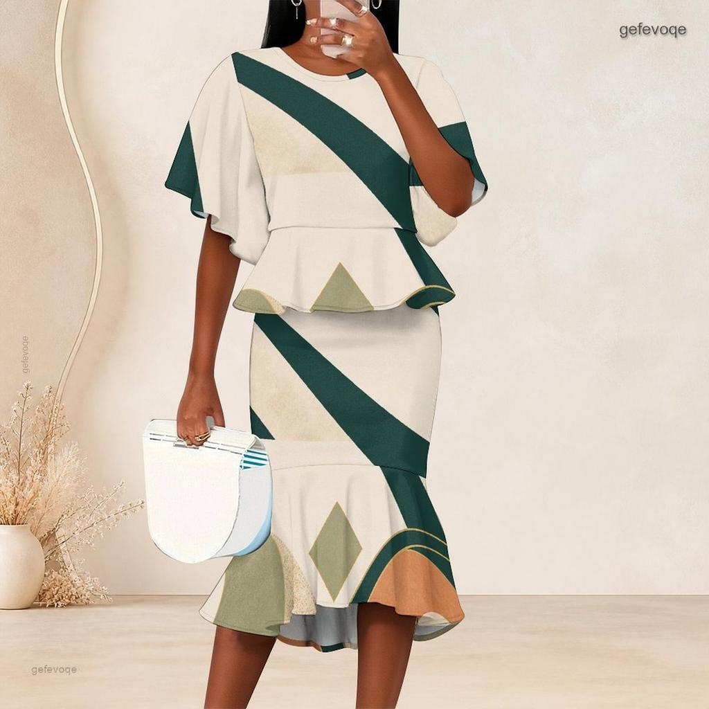 Women Plus Size Blue White Printed Two Piece Set Round Neck Batwing Short Sleeve Ruffle Hem Top Fishtail Skirt