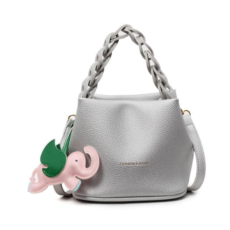 New product simple style texture fashionable portable bucket bag femininity commuting versatile casual PU messenger bag