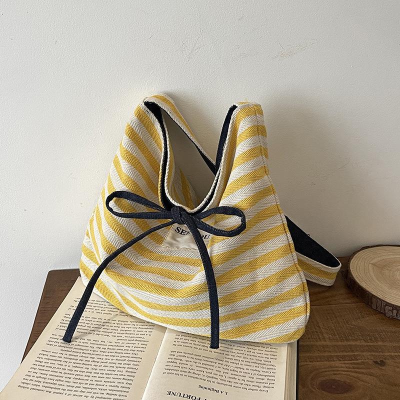 Casual large-capacity striped bag women's new summer commuter versatile messenger bag shoulder tote bag