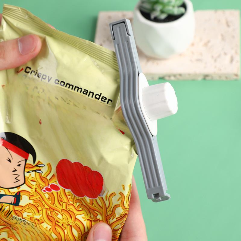 Food Preservation Sealing Clips Modern Simple PP Snack Bag Clips with Printed Logo