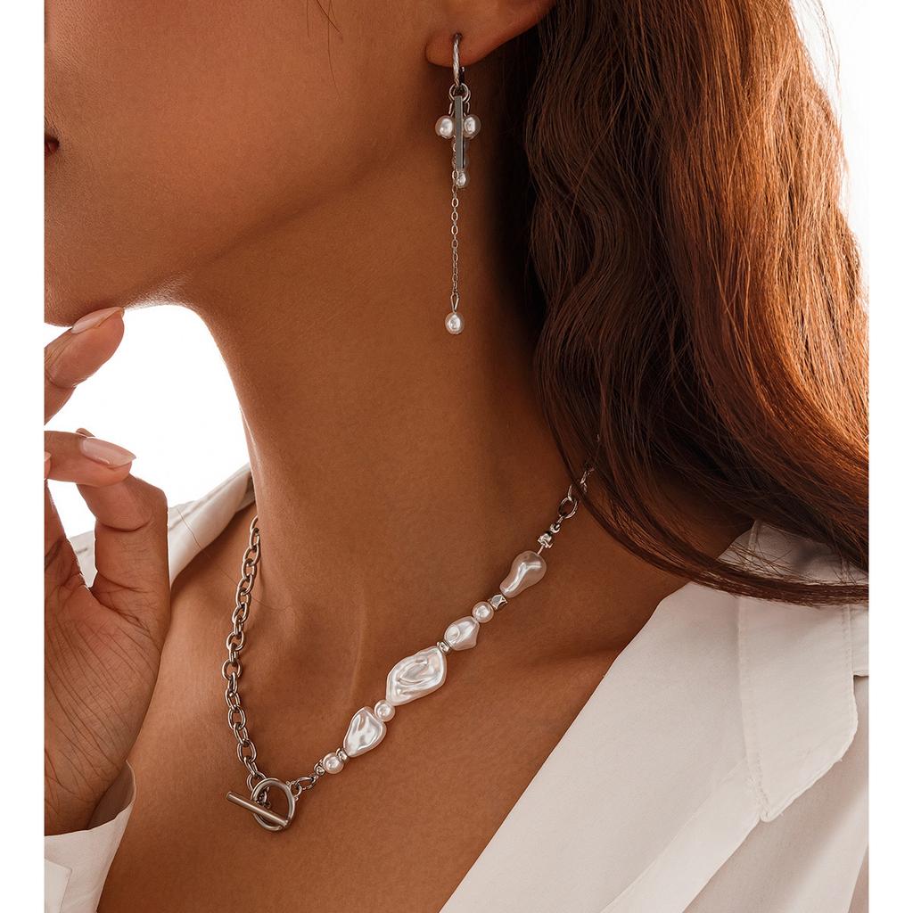 Temperament Baroque Imitation Pearl Necklace Earrings Simple Metal Chain Fringed Collarbone Necklace