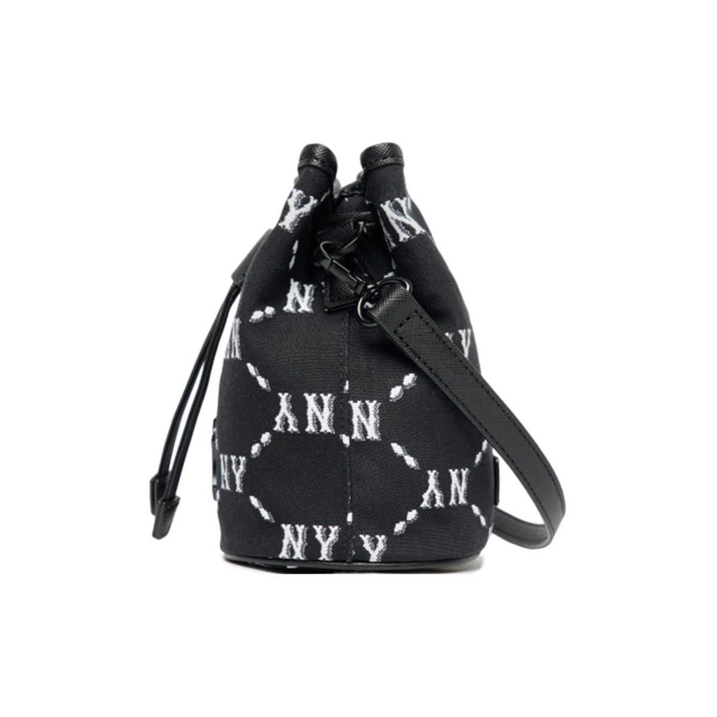MLB Monogram Series NY Yankees Retro Floral Logo Bucket Bag Unisex Bags Black 3ABMS022N-50BKS