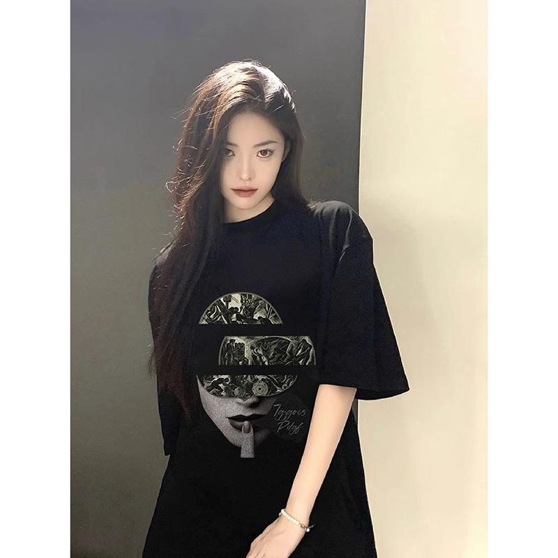 

Женская хлопковая футболка в стиле ретро хип-хоп с принтом лица 2025 3XL - Premium Quality чёрный