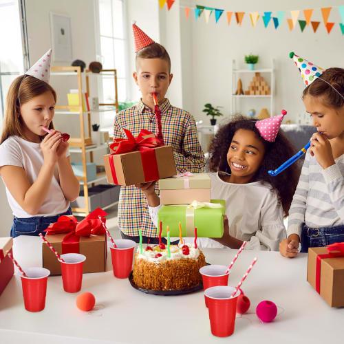 Gadpiparty Disposable Plastic Drink Cup, 450ml, Red, for Hotels, Restaurants, Beverage Shops, Outdoor Activities, Camping, Parties, Weddings, Family G