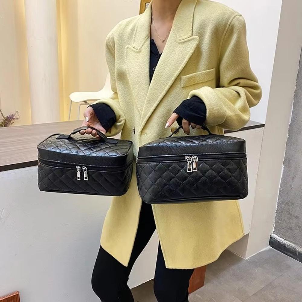 

PU Leather Toiletries Bag Luxury Cosmetics Case Portable Makeup Bag S чорний