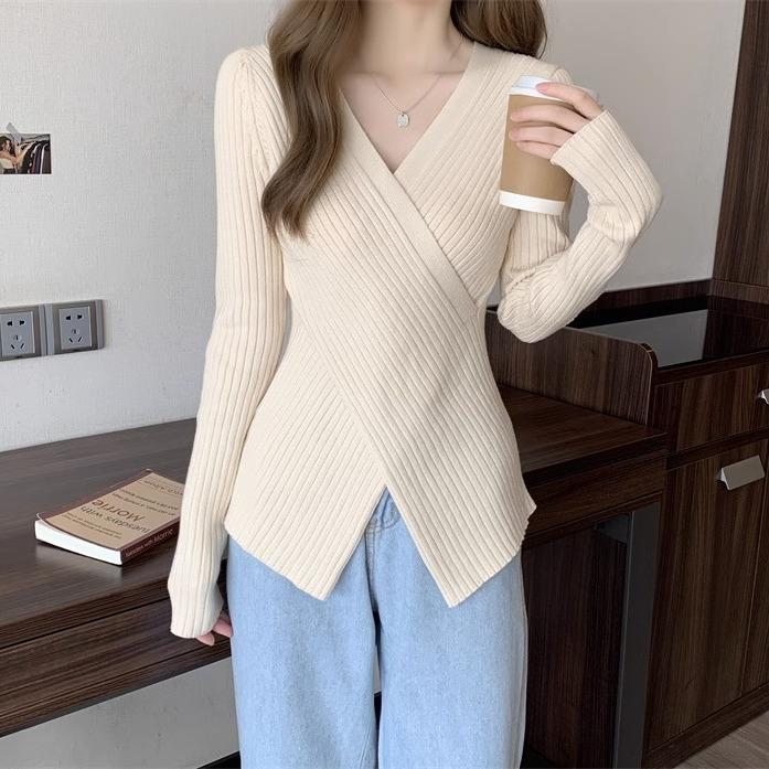 Women's Knitted Sweater Undershirt Autumn and Winter Slim V-neck Cross Irregular Sweater Knitted Bottoming Shirt