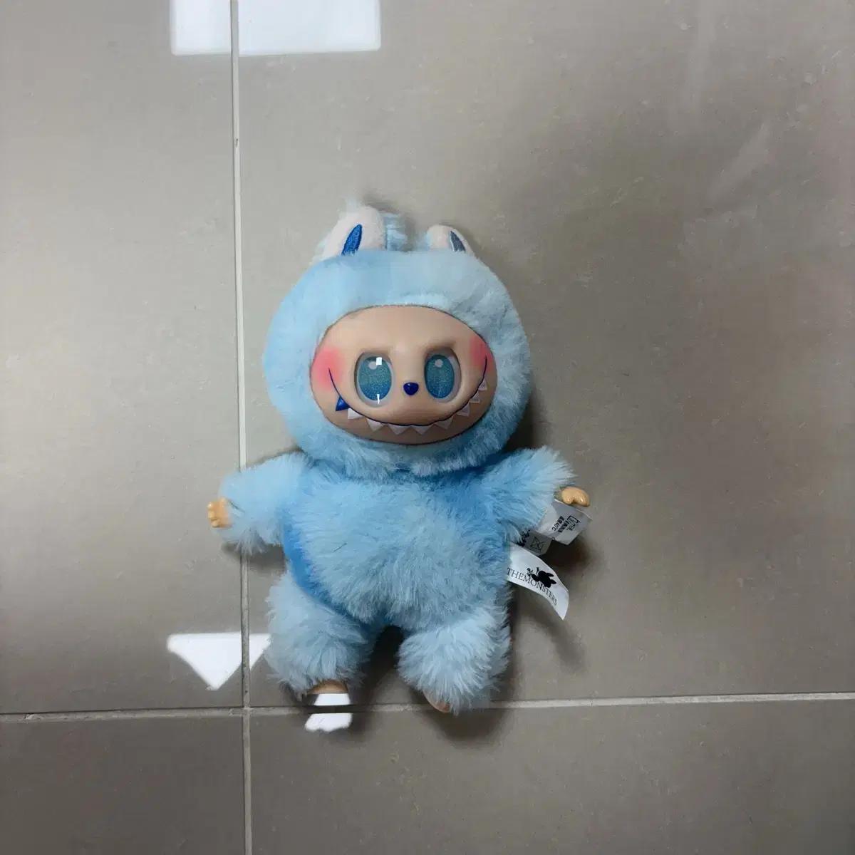 

Кукла Лабубу