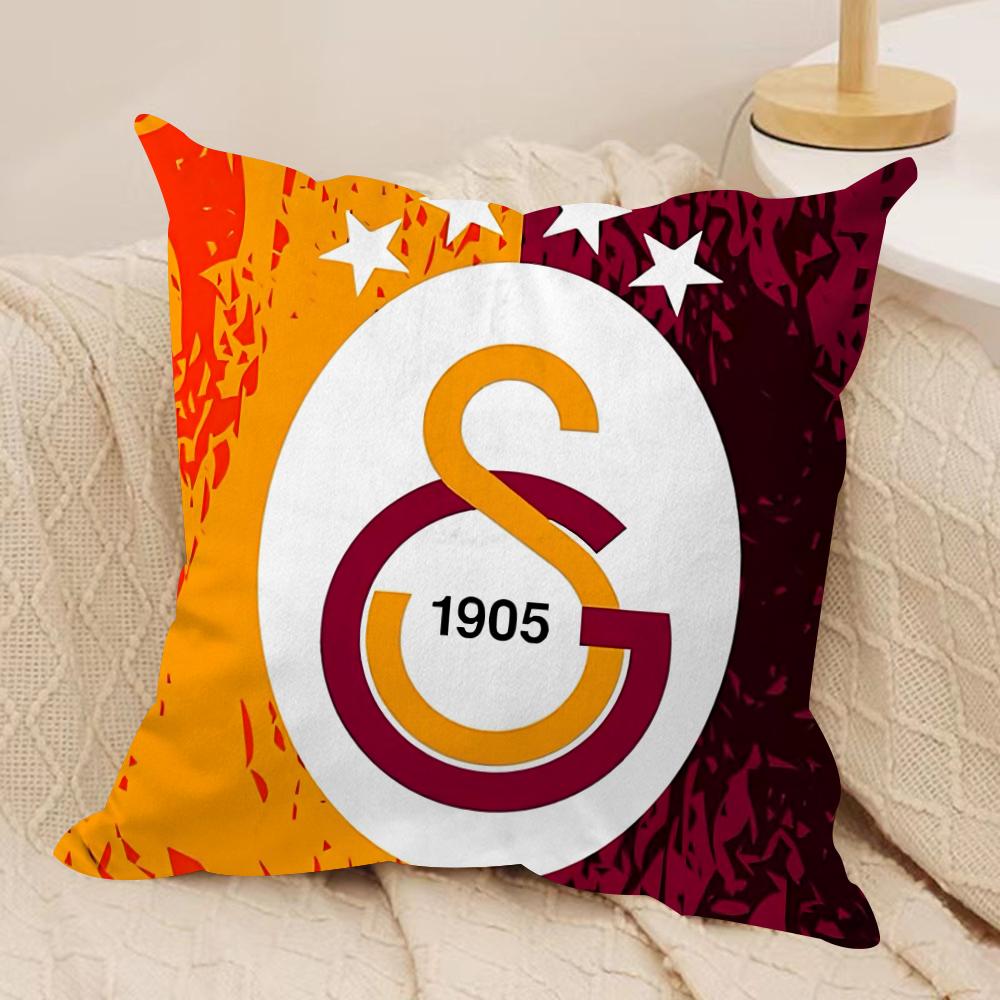Klubové logo G-GalatasarayS Povlak na polštář Měkká plyšová látka Oboustranně potištěný potah na polštář na pohovku pro všechna roční období Dekorace do domácnosti Dárek