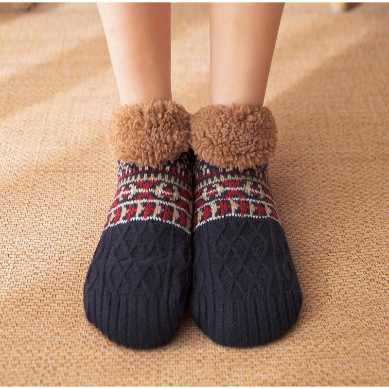 Autumn and Winter Home Warm Women Floor Socks Sleep Carpet Non-slip Snow Socks
