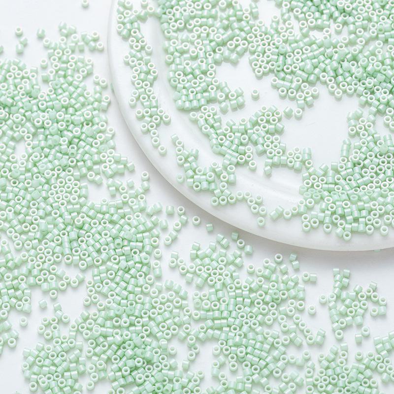 1.6mm Solid Antique Imitation Glass Seed Beads, 1000pcs, 5g for DIY Jewelry Making